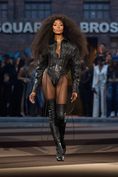 Look 68